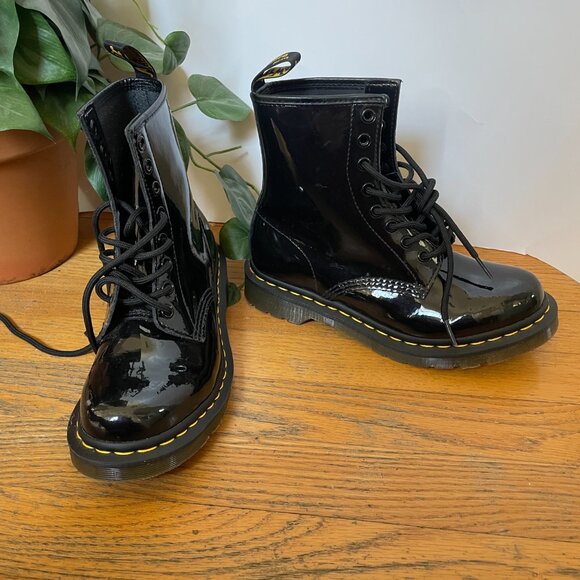 DR. MARTENS 11821 Women's Boot Patent Leather Combat Boots Black Size 7 - Picture 5 of 9